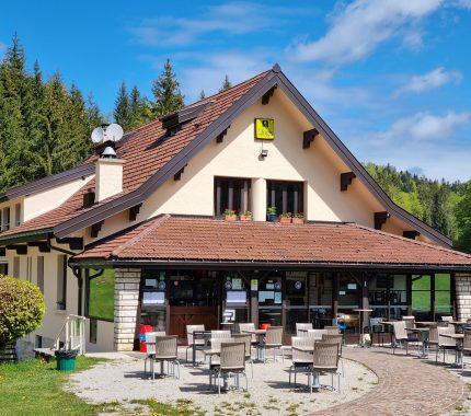 rénovation auberge du lac genin